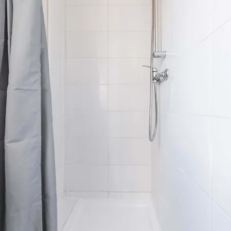 Appartamento 18eme Calme Cosy A Montmartre Parigi